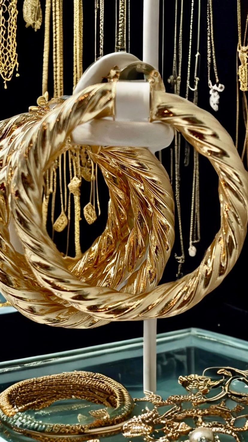 Alexis Hoops