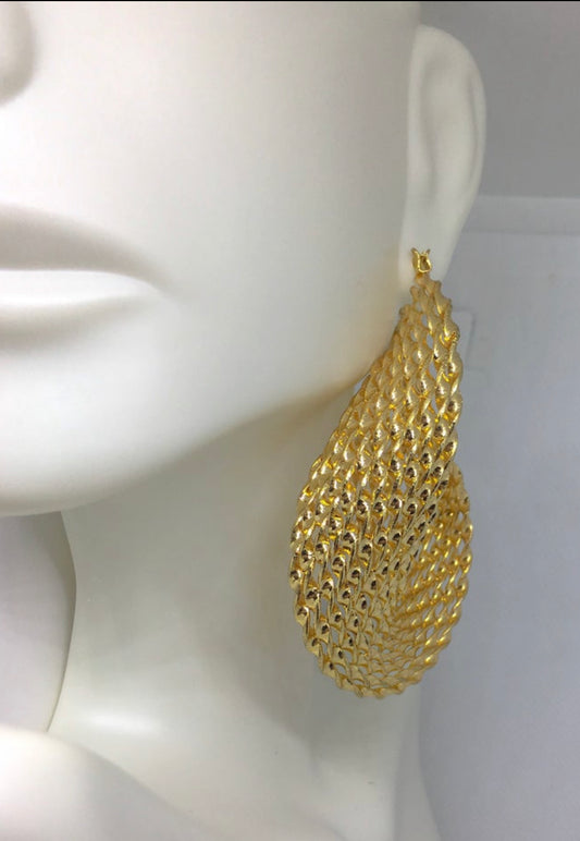 Figure 8/Swirl Earrings